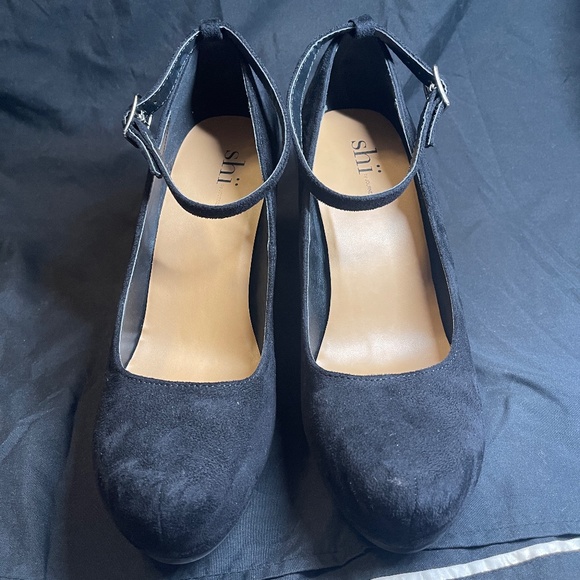 Shi Wedge Heel - Picture 1 of 5